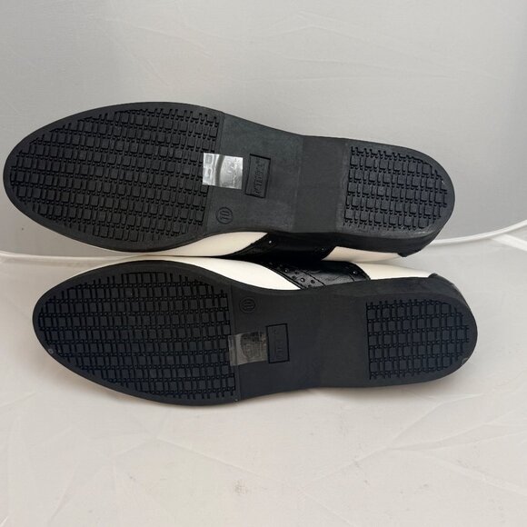 FunTasma Saddle Shoes Womens 10 Black & White Synthetic Lace Up Retro Style - Picture 9 of 11